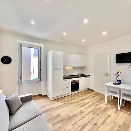 Citronnier-Menton City Center Studio Apartment * 멍똥